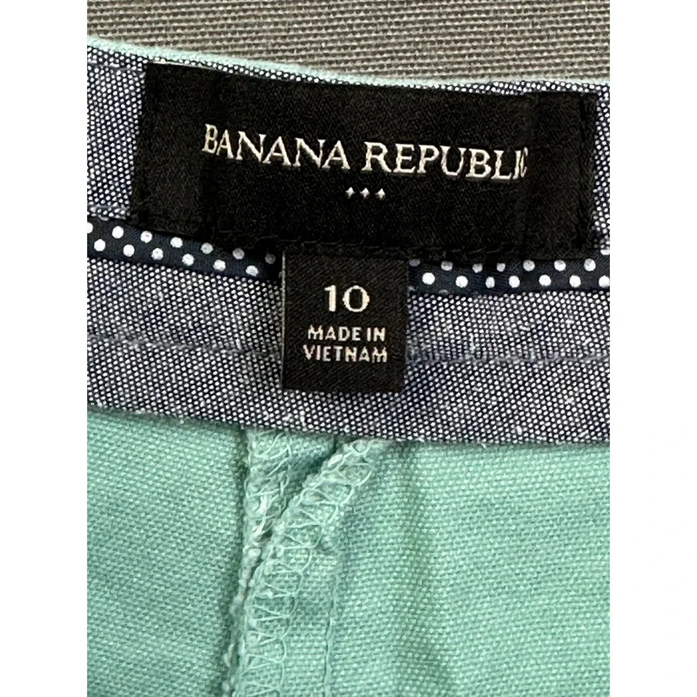 Banana Republic Scalloped Hem Shorts Seafoam Green Cotton Blend‎ Size 10